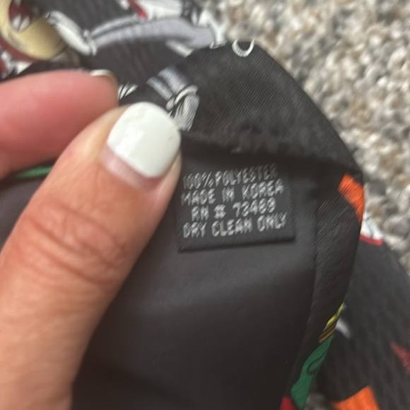 Looney Tunes Tie - Picture 4 of 4